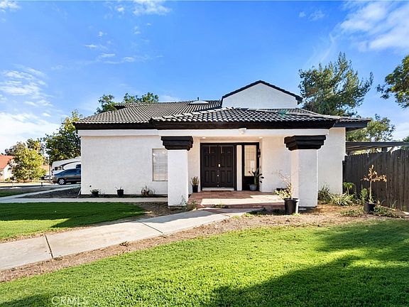 4th image of 11901 Vista De Cerros Dr