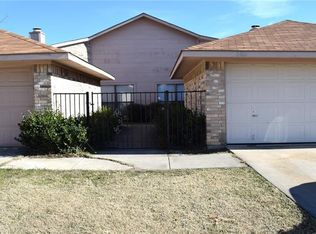 202 Rolston Rd, Irving, TX 75060