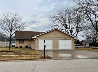 1300 Georgetown Rd, Bourbonnais, IL 60914