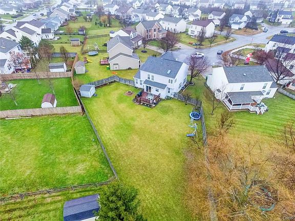 3rd image of 9968 Farmview Ct