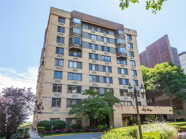 344 Prospect Ave APT 6E, Hackensack, NJ 07601