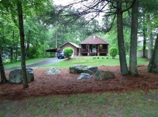 47 Lincoln Point Rd, Charlton, MA 01507
