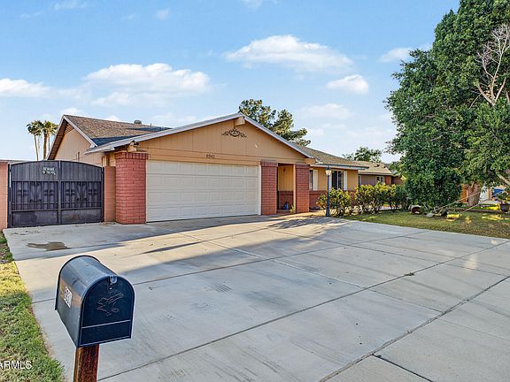 3rd image of 8941 W MONTEREY Way