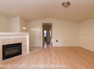 874 NE Hidden Valley Dr UNIT A, Bend, OR 97701