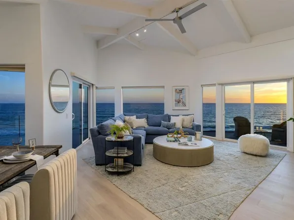 3093 Ocean St, Carlsbad, CA 92008