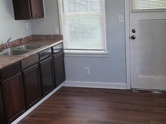 4th image of 2721 Azelda St