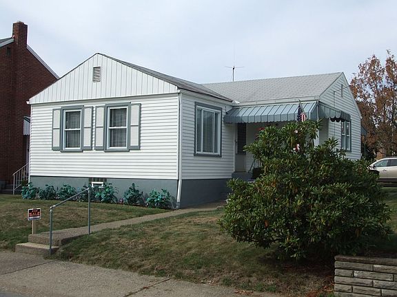 Cute little bungalo