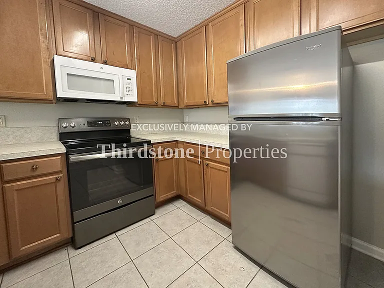 1036 N Black Cherry Dr — Photo 7