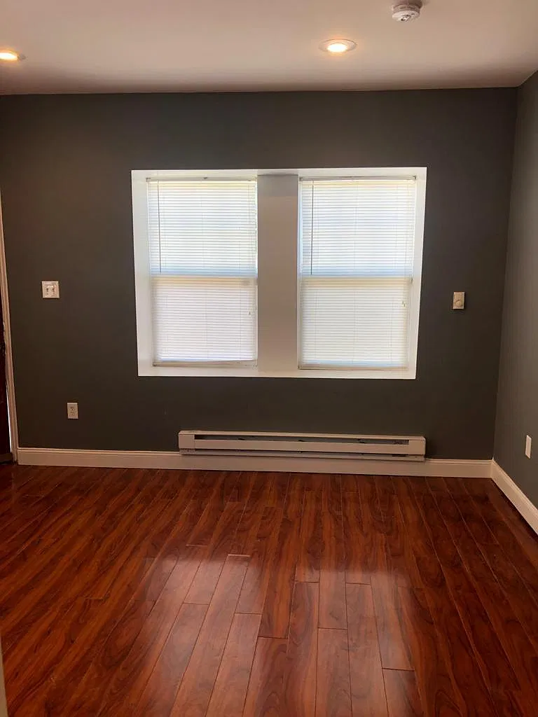 Studio, 600 sqft, $950 — Photo 1