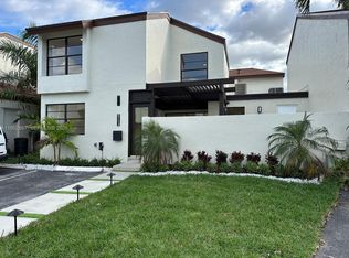 9734 NW 5th Ter #9734, Miami, FL 33172