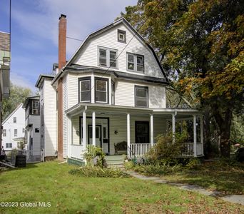 31 Maple Avenue, Troy, NY, 12180