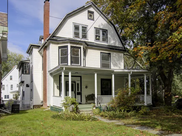 31 Maple Avenue, Troy, NY 12180