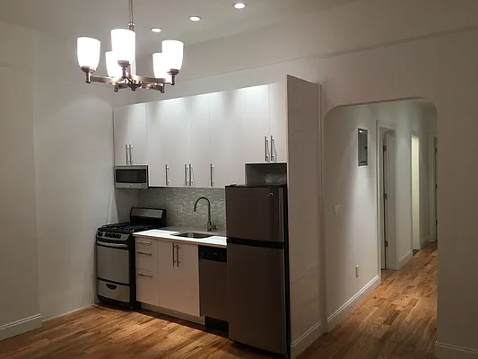 Rented by GPA Realty | media 37