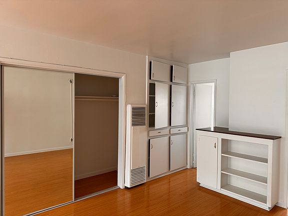 4th image of 1531 Corinth Ave APT 10