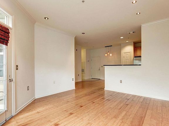 4th image of 2055 26th St S #5108