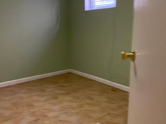 3rd image of 8316 258th St