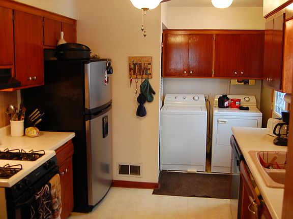 2nd image of 8741 S 55th Ct