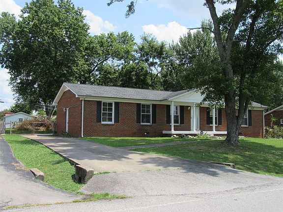 3rd image of 513 Paddy Run Rd
