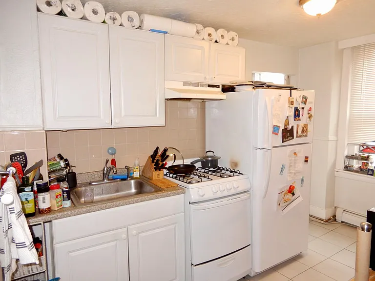 274 Cambridge St #7 — Photo 6