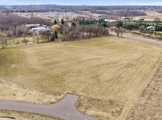 23804 Hall Dr, Lakeville, MN 55044