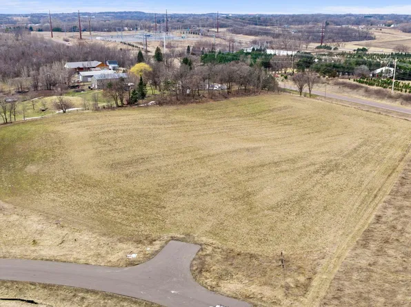 23804 Hall Dr, Lakeville, MN 55044