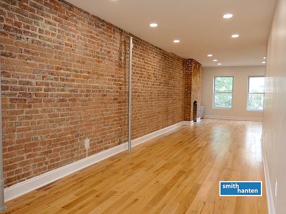 5th image of 306 Atlantic Ave APT 4R