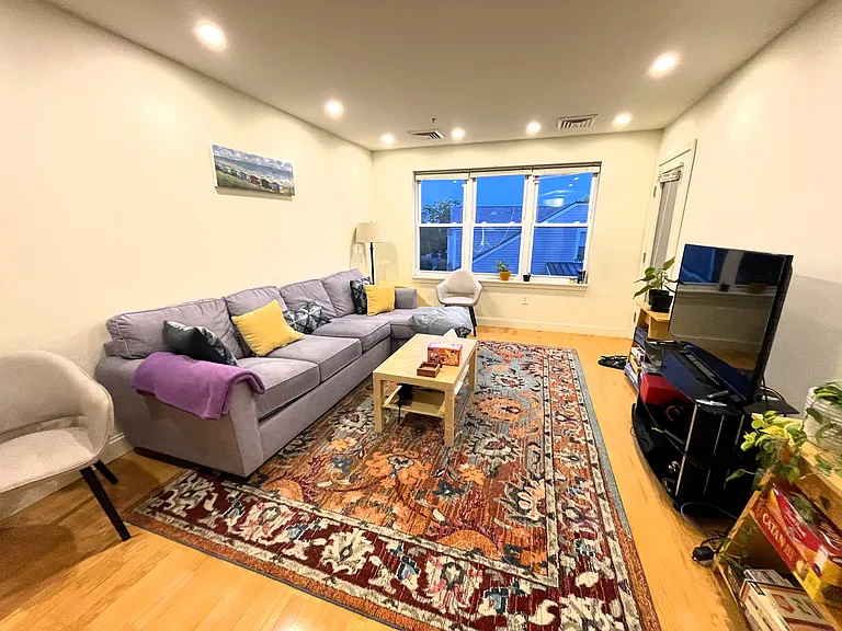 318 Rindge Ave #413 — Photo 2
