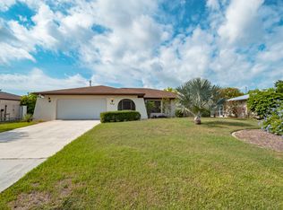 529 Mayview Ave NW, Port Charlotte, FL 33952