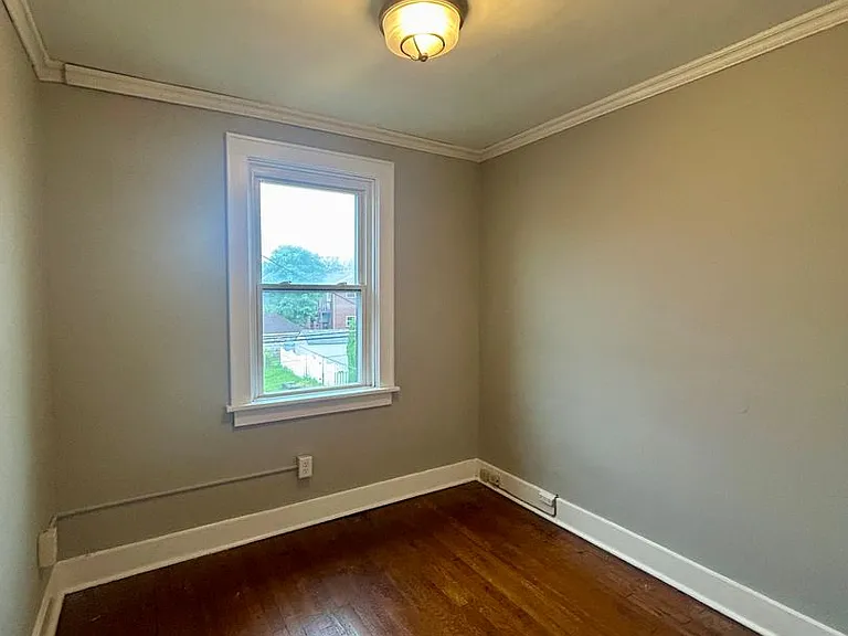 1311 Oakhill St — Photo 11
