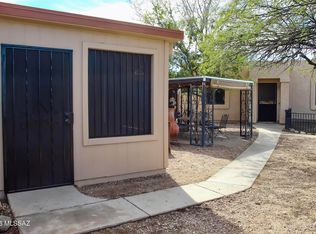 7963 S Farmhills Pl, Tucson, AZ 85756