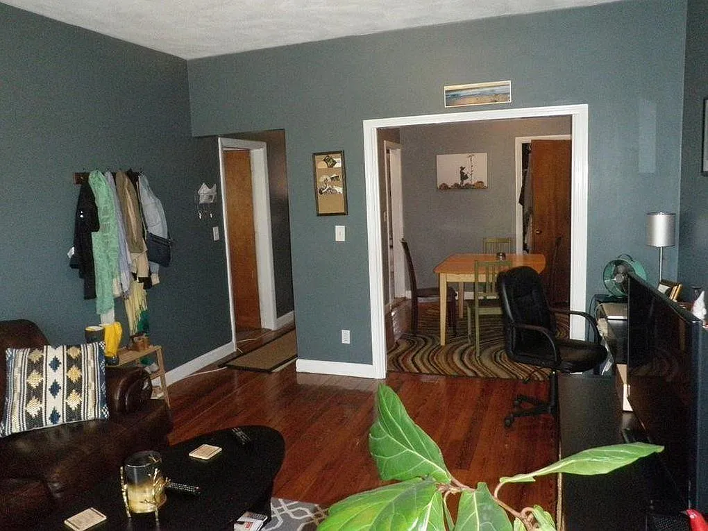1 bed, 850 sqft, $1,700 — Photo 4