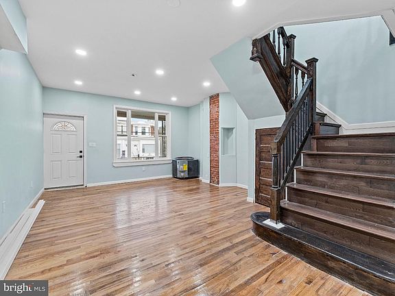 4th image of 808 S 56th St