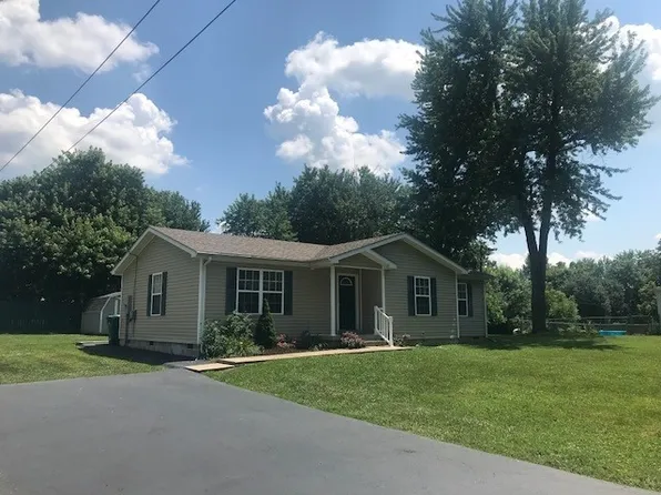 754 W Elm Rd, Radcliff, KY 40160