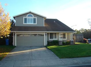 1229 Cala Way, Rohnert Park, CA 94928