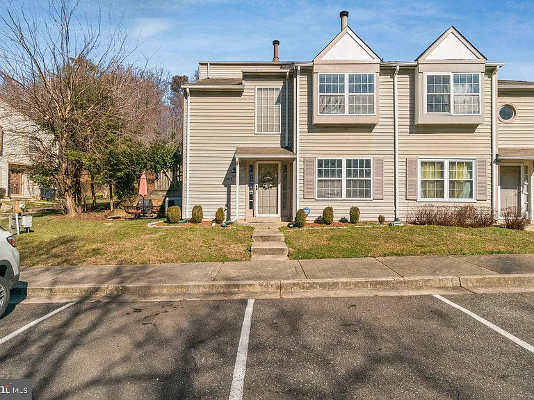 10477 Campus Way S — Photo 3