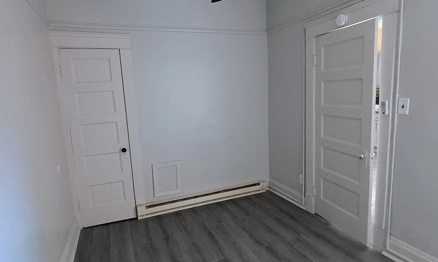 6408 Saint Clair Ave — Photo 2
