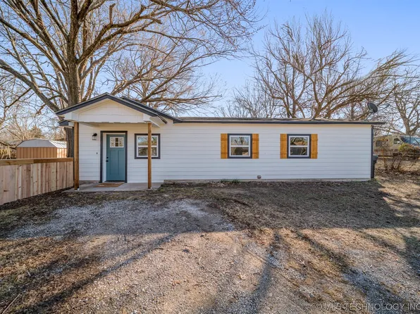 636 S Muskogee Ave, Claremore, OK 74017