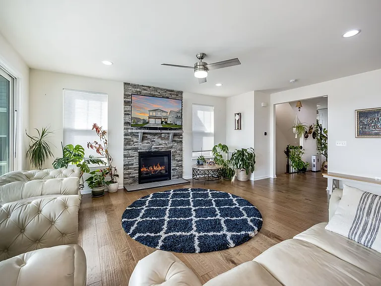 309 Boxelder Dr — Photo 11