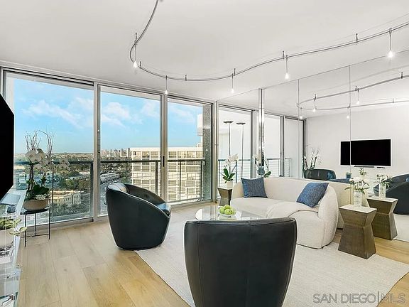 4th image of 1720 Avenida Del Mundo Unit 1601
