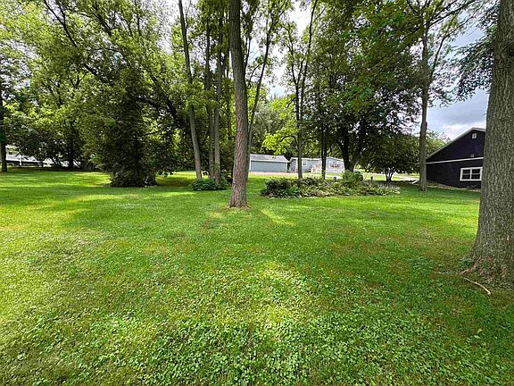 5th image of 164 Rock Cir