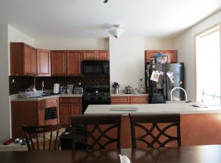 5924 Menahan St, Ridgewood, NY 11385