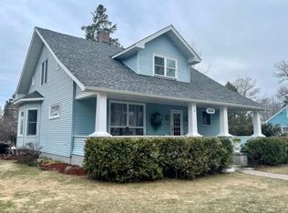 204 3rd St, Moose Lake, MN 55767
