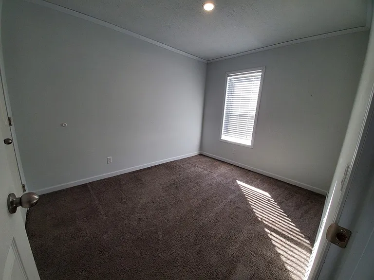 Groveland Manor — Photo 99