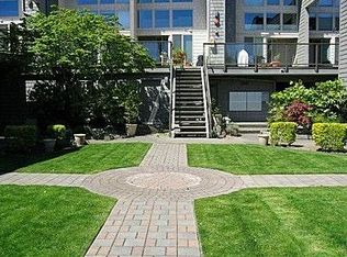 5847 NE 75th St UNIT A100, Seattle, WA 98115