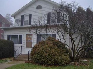 1016 19th Ave, Monroe, WI 53566