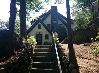 28 South St, Brookline, MA 02467