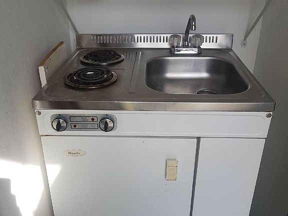 4th image of 4865 SW 65th Way #C