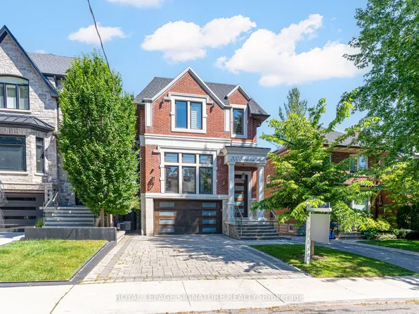 200 Snowdon Ave, Toronto, ON M4N 2B2