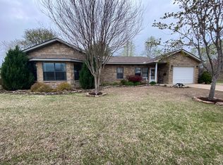 822 SW 2nd St, Walnut Ridge, AR 72476