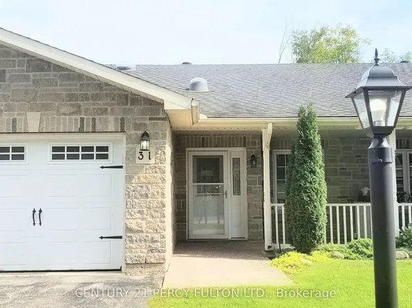 31 Greenway Dr, Wasaga Beach, ON L9Z 0E6